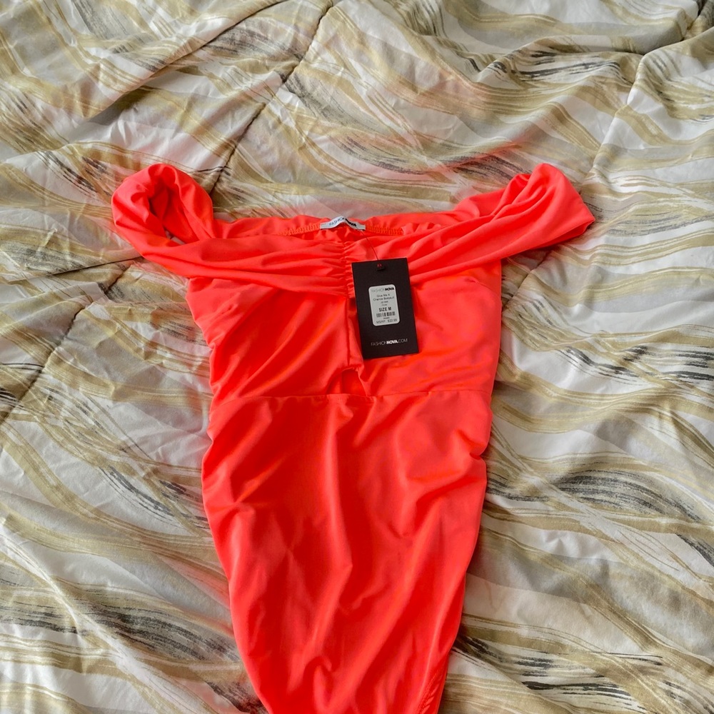 *NEW Body suit top from FashionNova